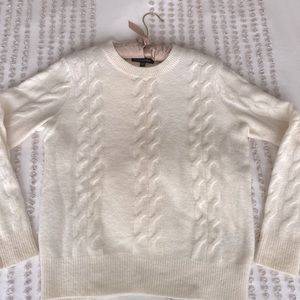 Banana Republic off-white wool cable knit sweater